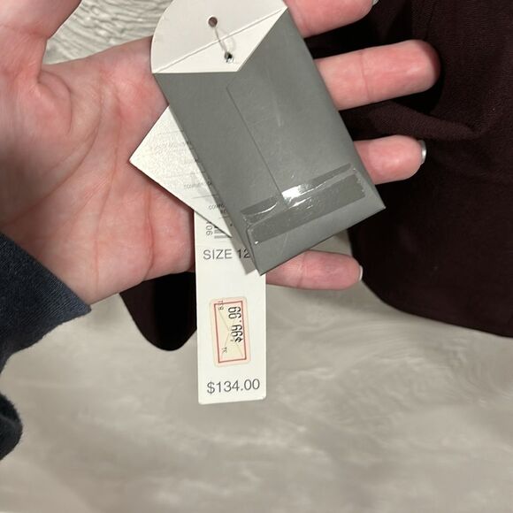 Kate Hill Wool Mark Blend Burgundy Blazer Size 12 Petite - Picture 7 of 7